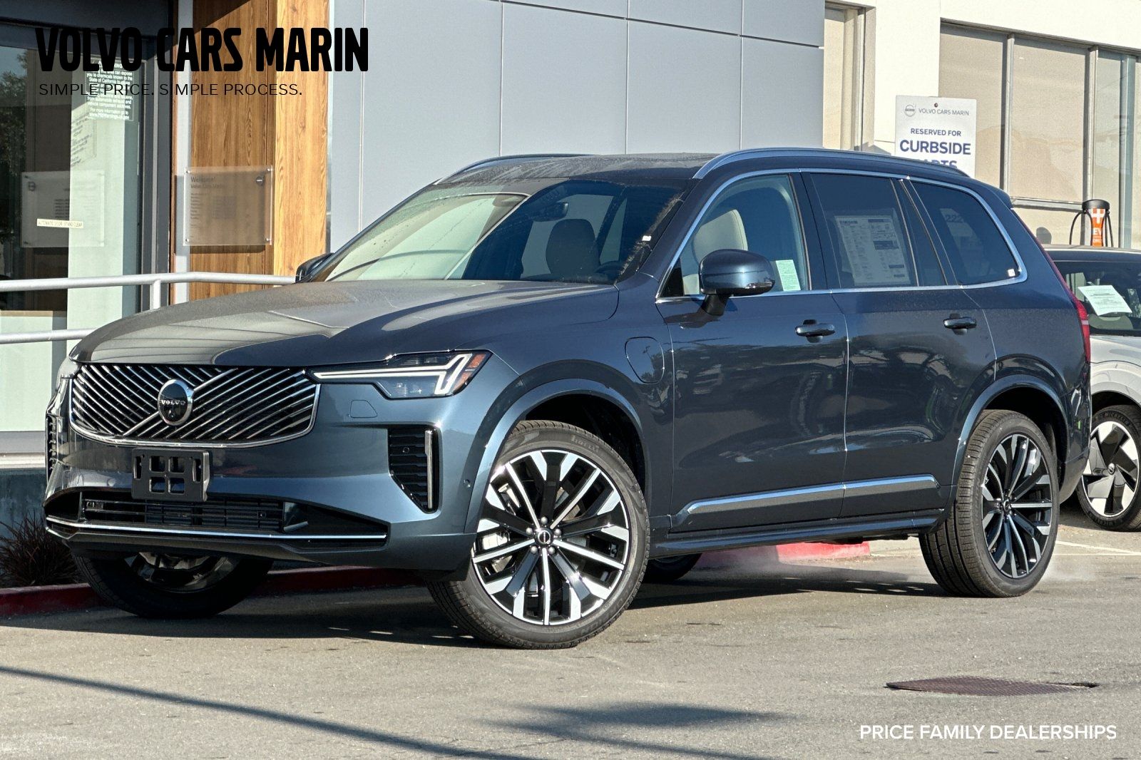 2026 Volvo XC90 T8 Recharge Plus Bright 7-Seat 4WD's photo