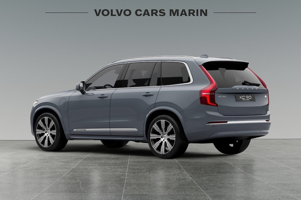 Used 2023 Volvo XC90 Recharge Plug-In Hybrid Ultimate Bright 7-Seater SUV