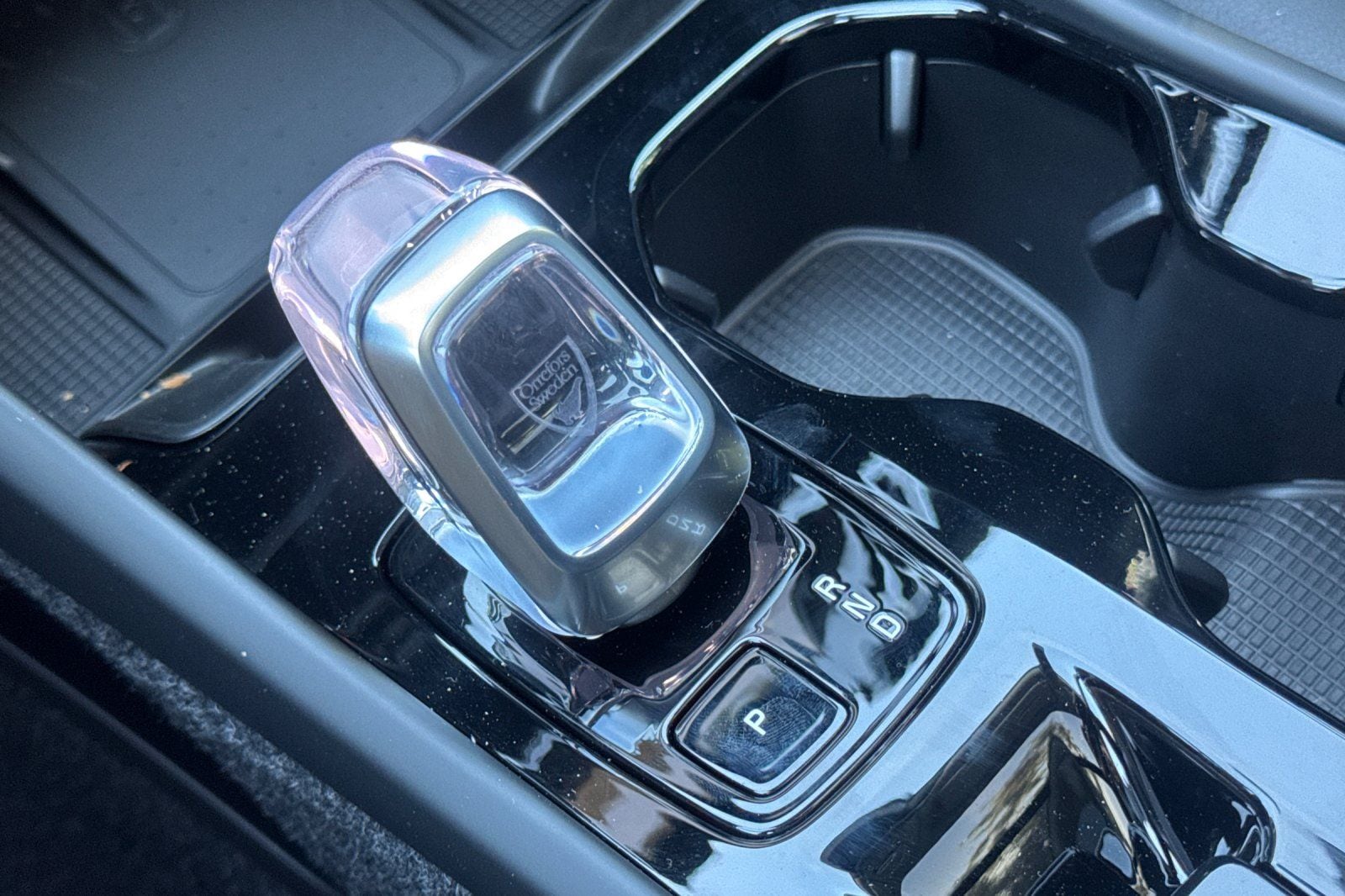 2026 Volvo XC40 Ultra - Photo 24