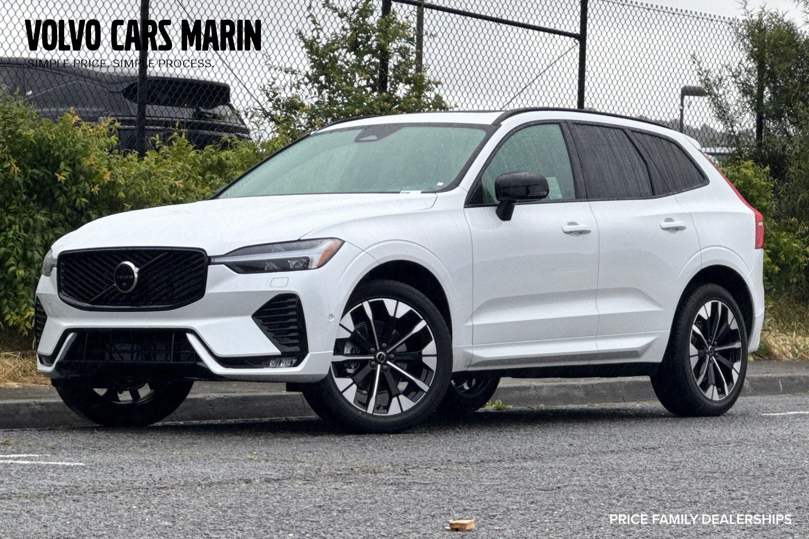 2026 Volvo XC60 B5 Plus Dark AWD's photo
