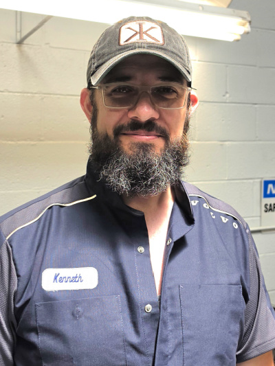 Staff member Kenneth Bott from bf628a6ddb05