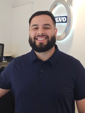 Staff member Jorge Guzman from bf628a6ddb05