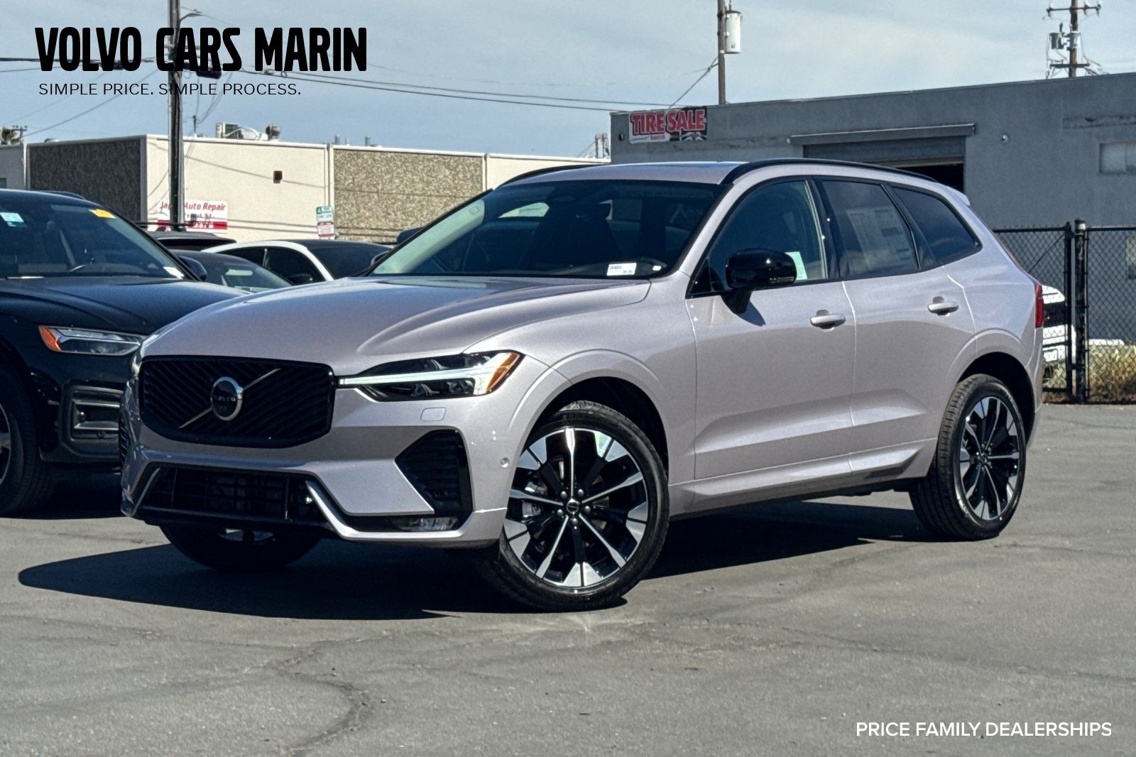 2026 Volvo XC60 B5 Plus Dark AWD's photo