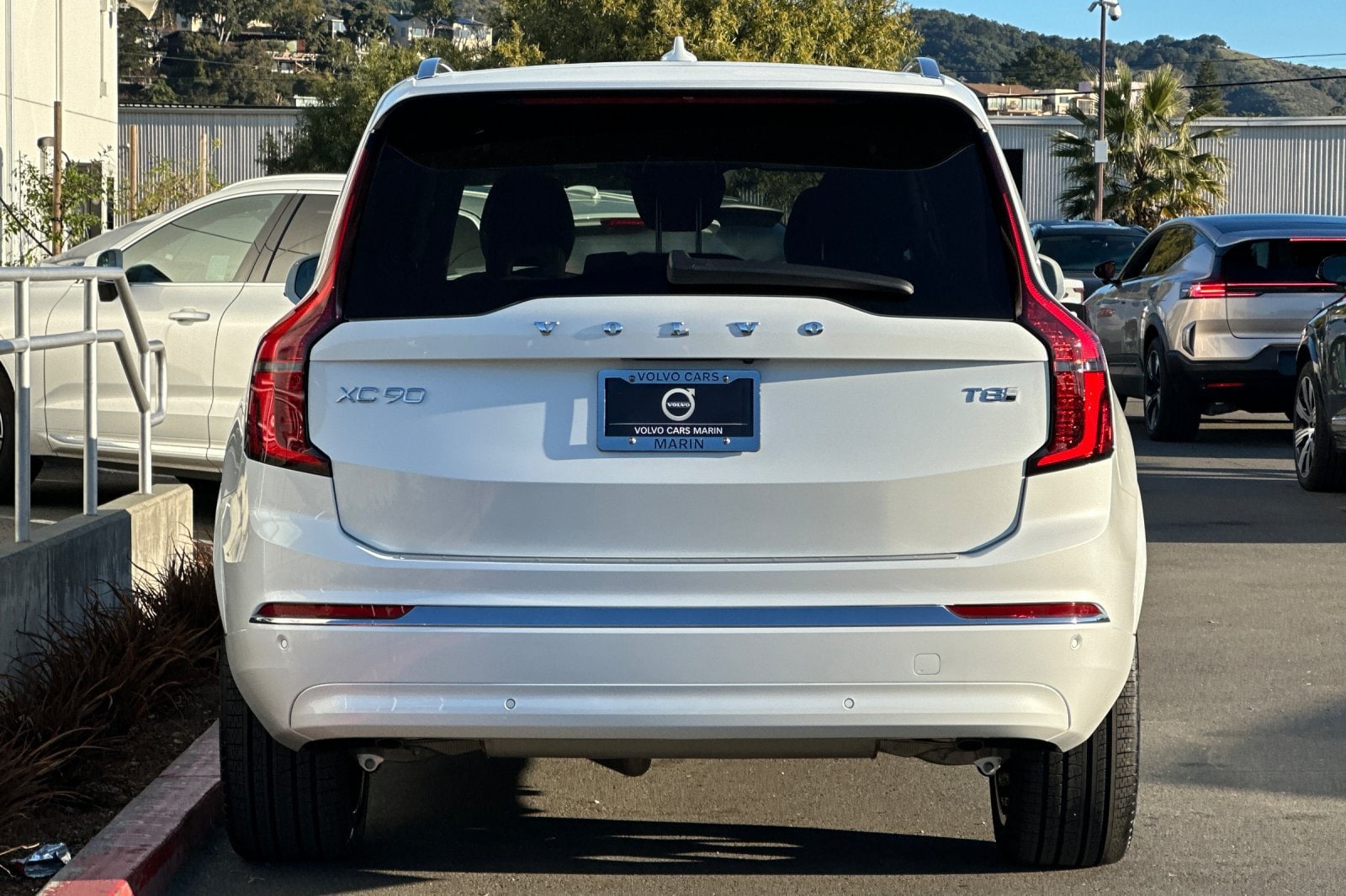 2026 Volvo XC90 Plus - Photo 7