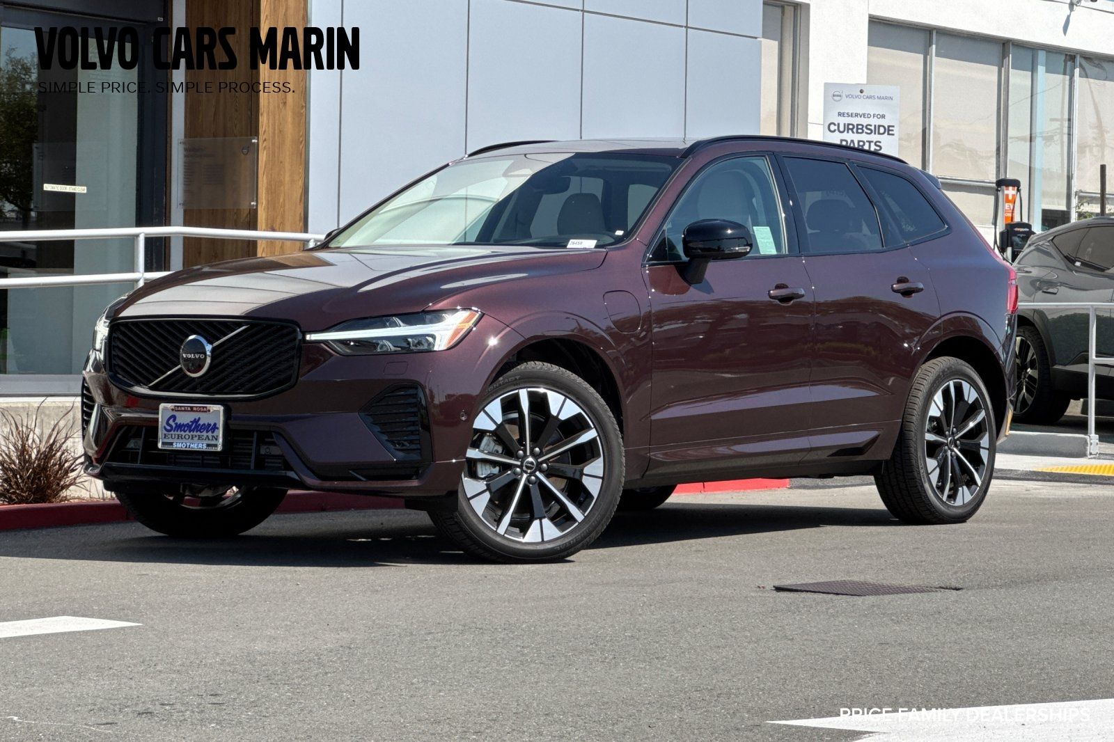 2026 Volvo XC60 T8 Ultra Dark AWD's photo