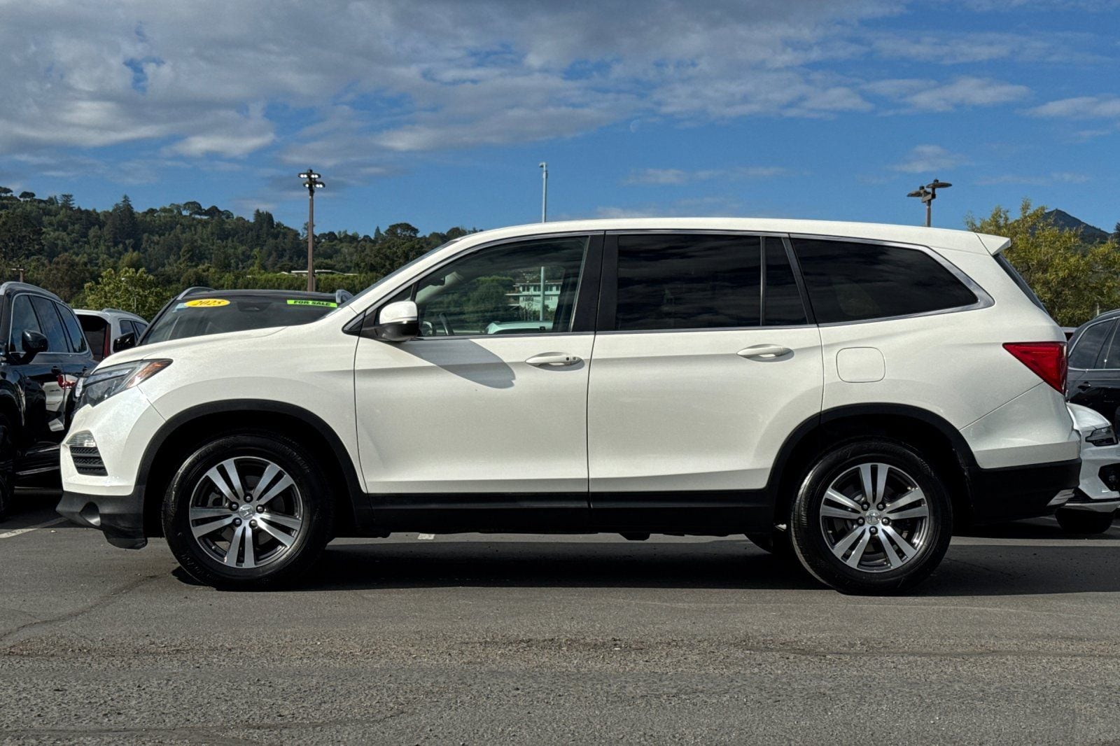 2017 Honda Pilot EX-L FWD photo 4