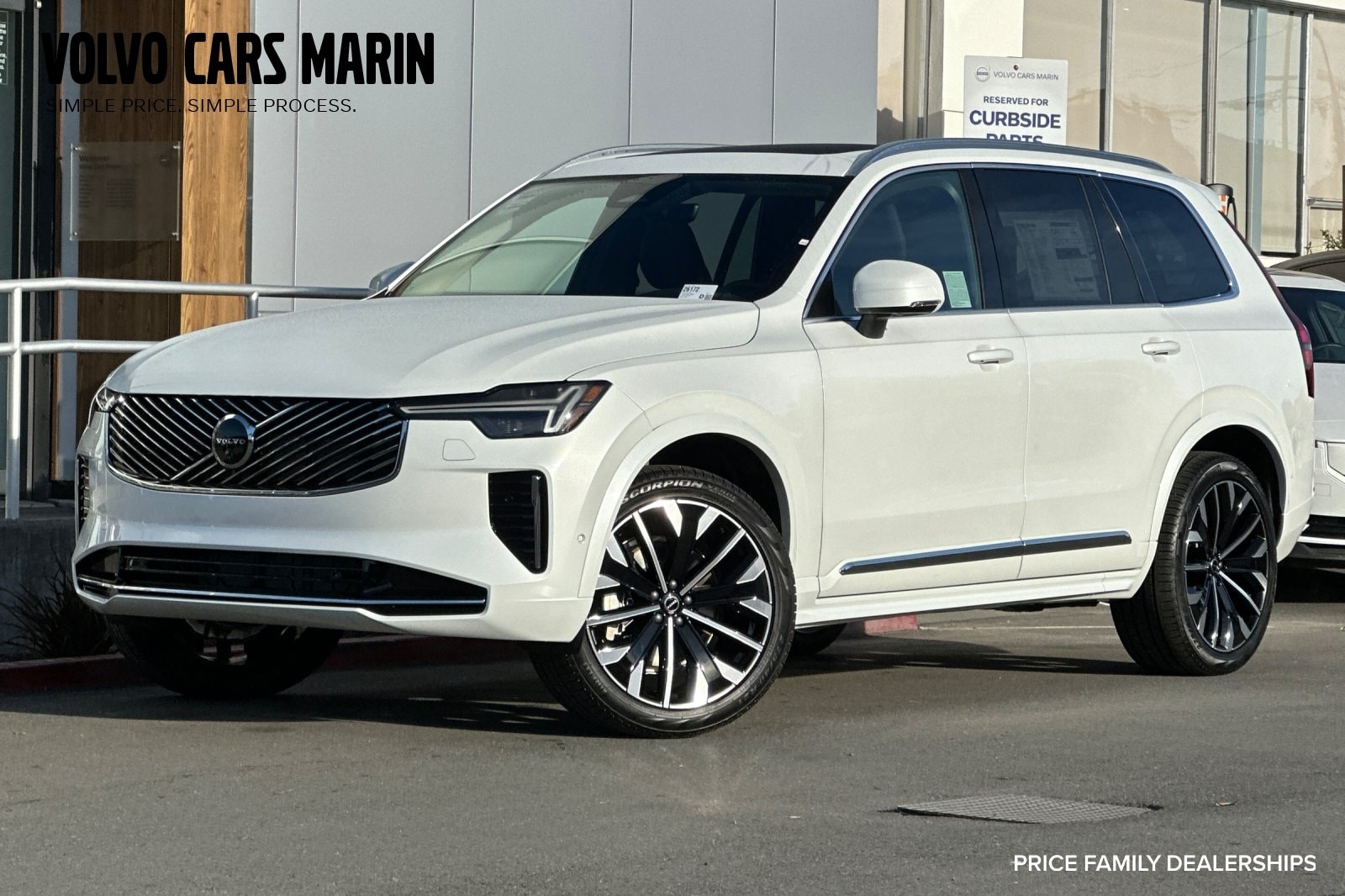 2026 Volvo XC90 Plus's photo