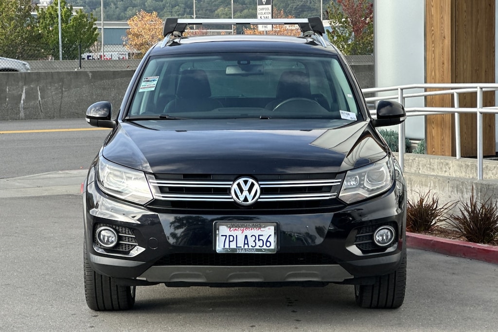 2016 Volkswagen Tiguan SEL photo 4