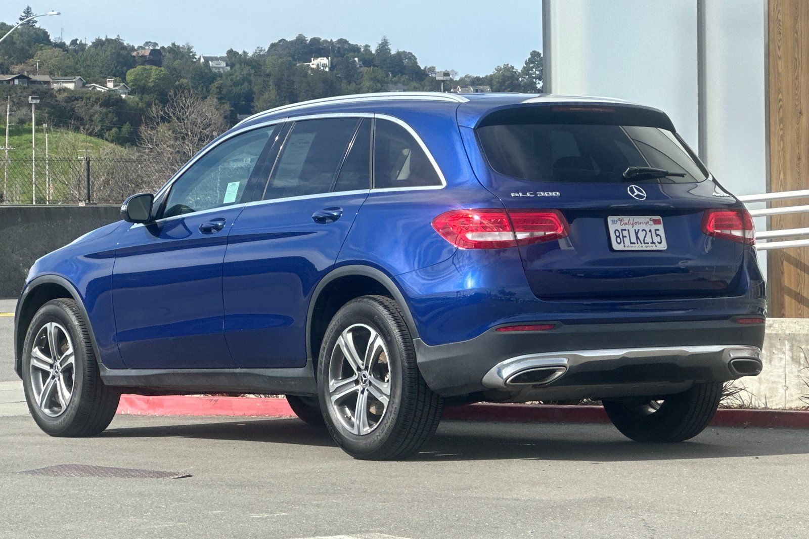 2019 Mercedes-Benz GLC 300 4MATIC photo 5