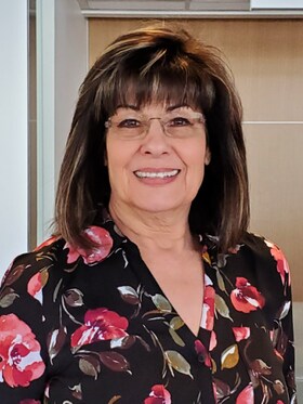 Staff member Cathie Badger from ID_cf6ba6