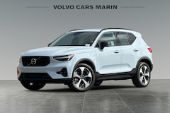 2026 Volvo XC40
