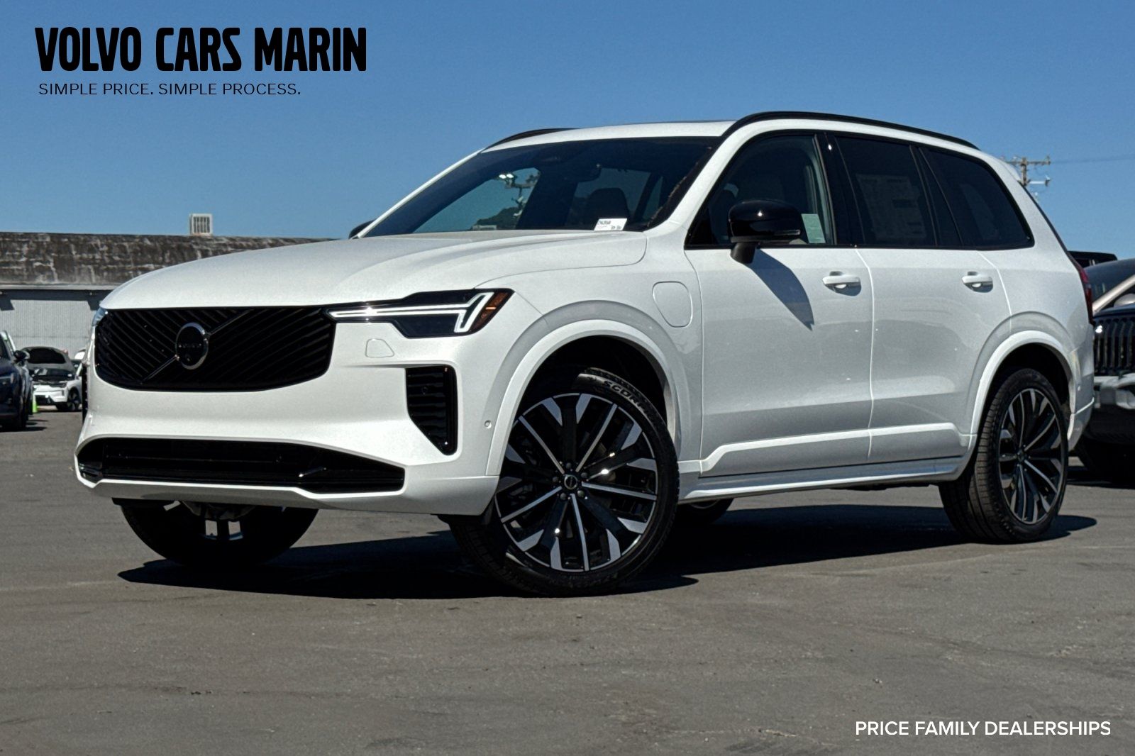 2026 Volvo XC90 T8 Recharge Ultra Dark 6-Seater 4WD's photo