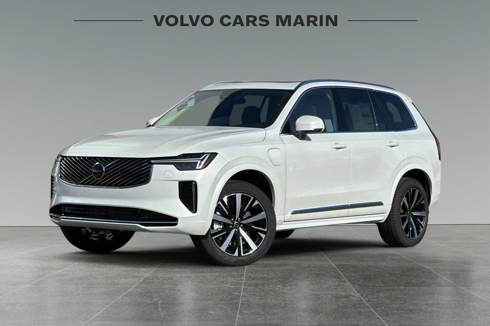 Standard Hood Fender & Mirrors | VOLVO XC90 RECHARGE R-DESIGN 2021 Standard Hood Fender & Mirrors | VOLVO XC90 RECHARGE R-DESIGN 2021