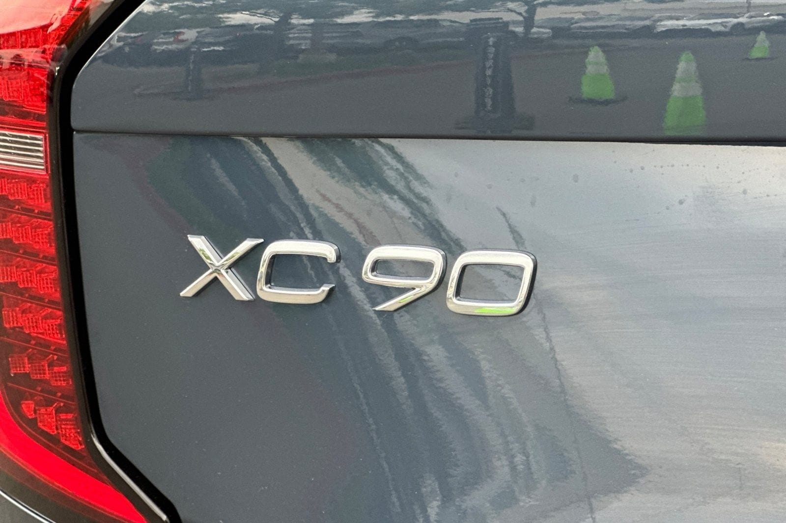 2026 Volvo XC90 Plus - Photo 12