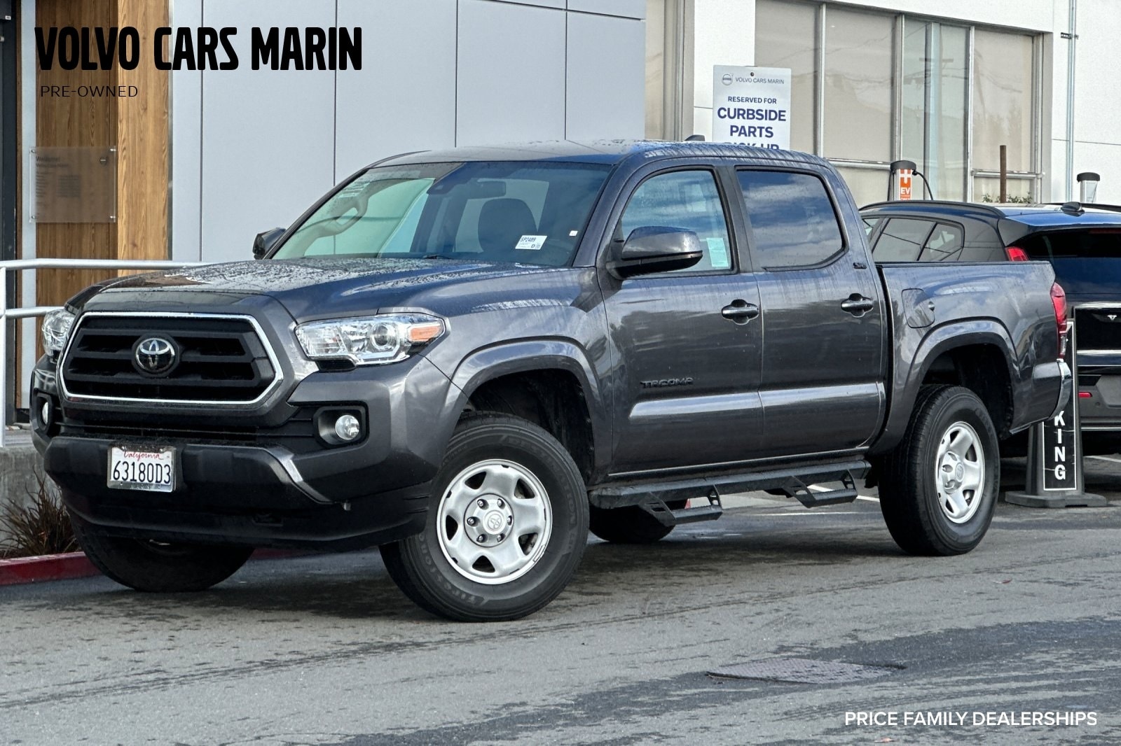 2021 Toyota Tacoma SR5's photo