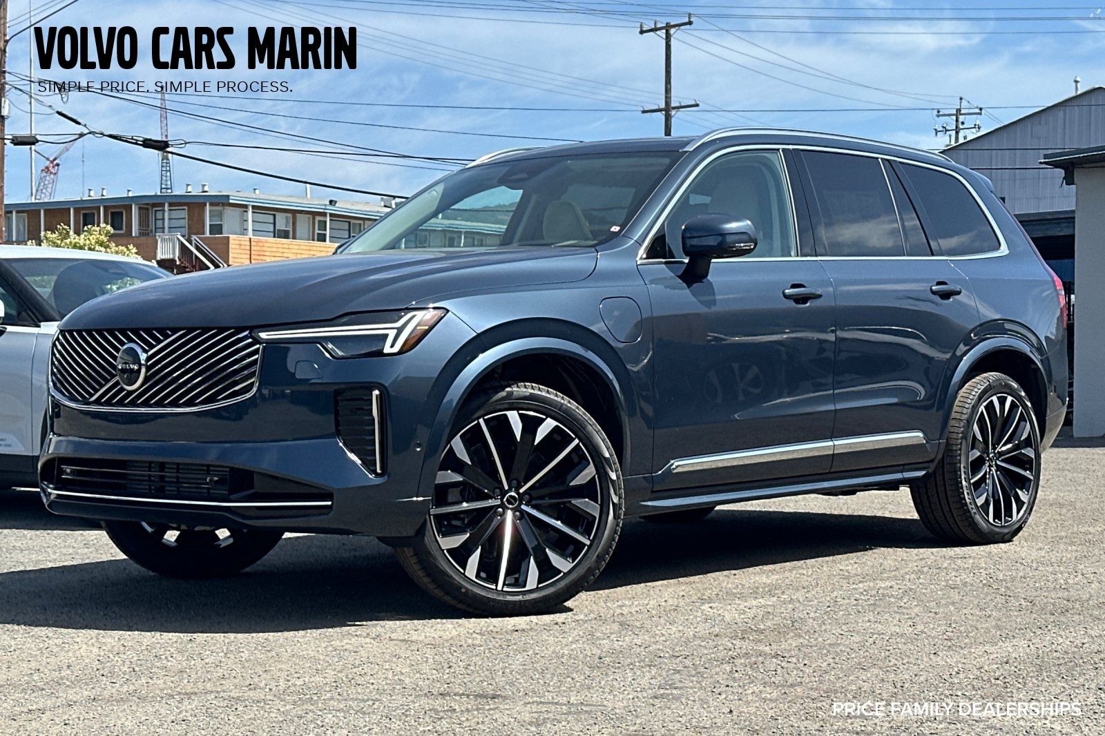 2026 Volvo XC90 T8 Recharge Ultra Bright 4WD's photo