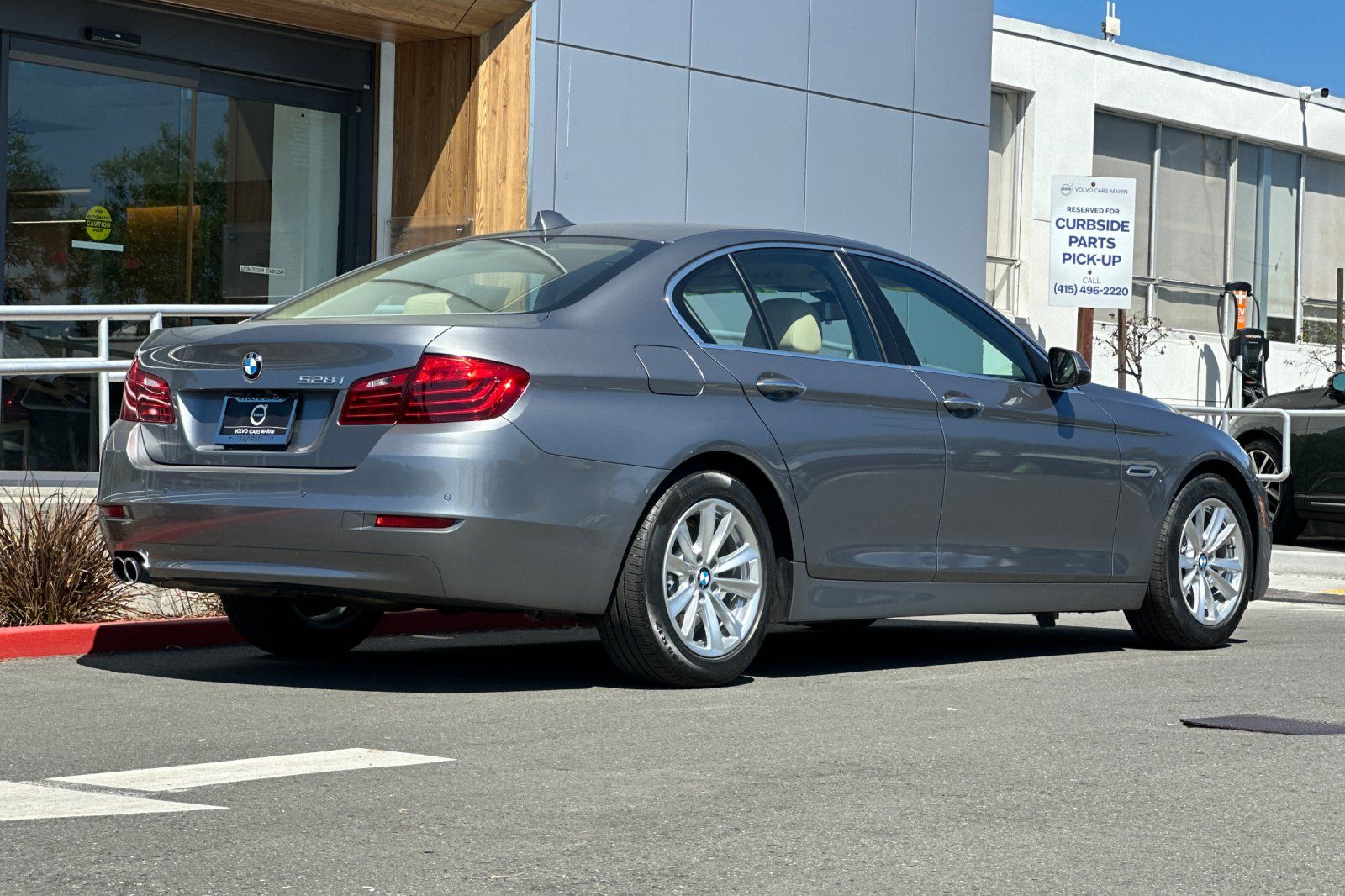 Used 2014 BMW 5 Series 528i with VIN WBA5A5C50ED502236 for sale in San Rafael, CA