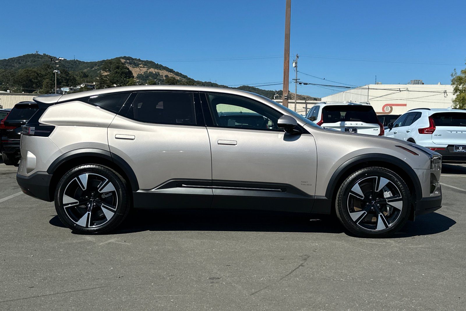 2025 Polestar 3 - Photo 8