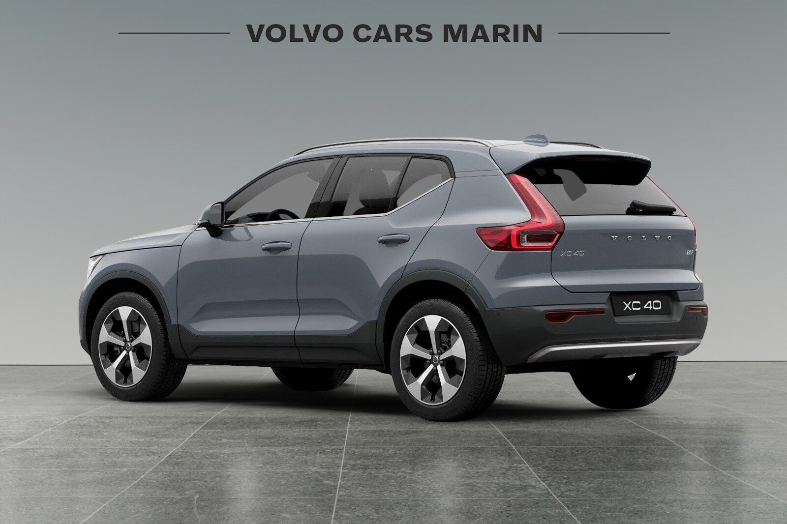 2023 Volvo XC40 AWD Plus photo 4