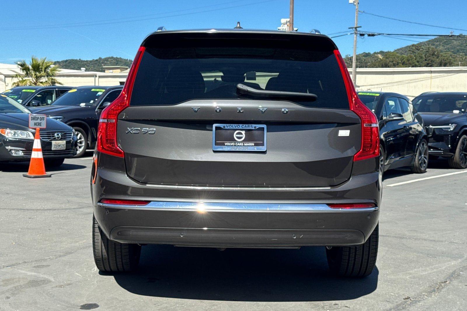 2023 Volvo XC90 Recharge Plug-In Hybrid Ultimate 6-Seater photo 6