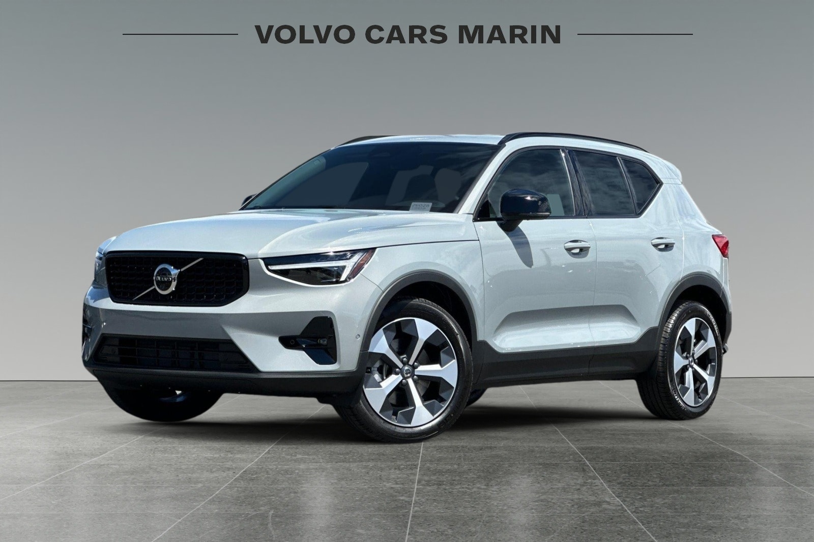 2026 Volvo XC40 Plus's photo