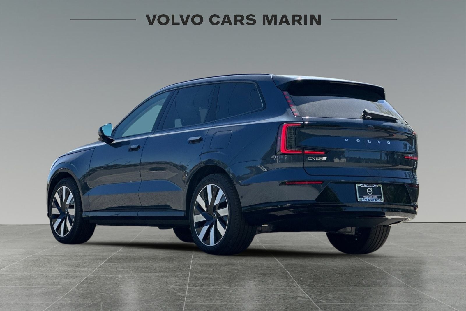 2025 Volvo EX90 Ultra - Photo 6
