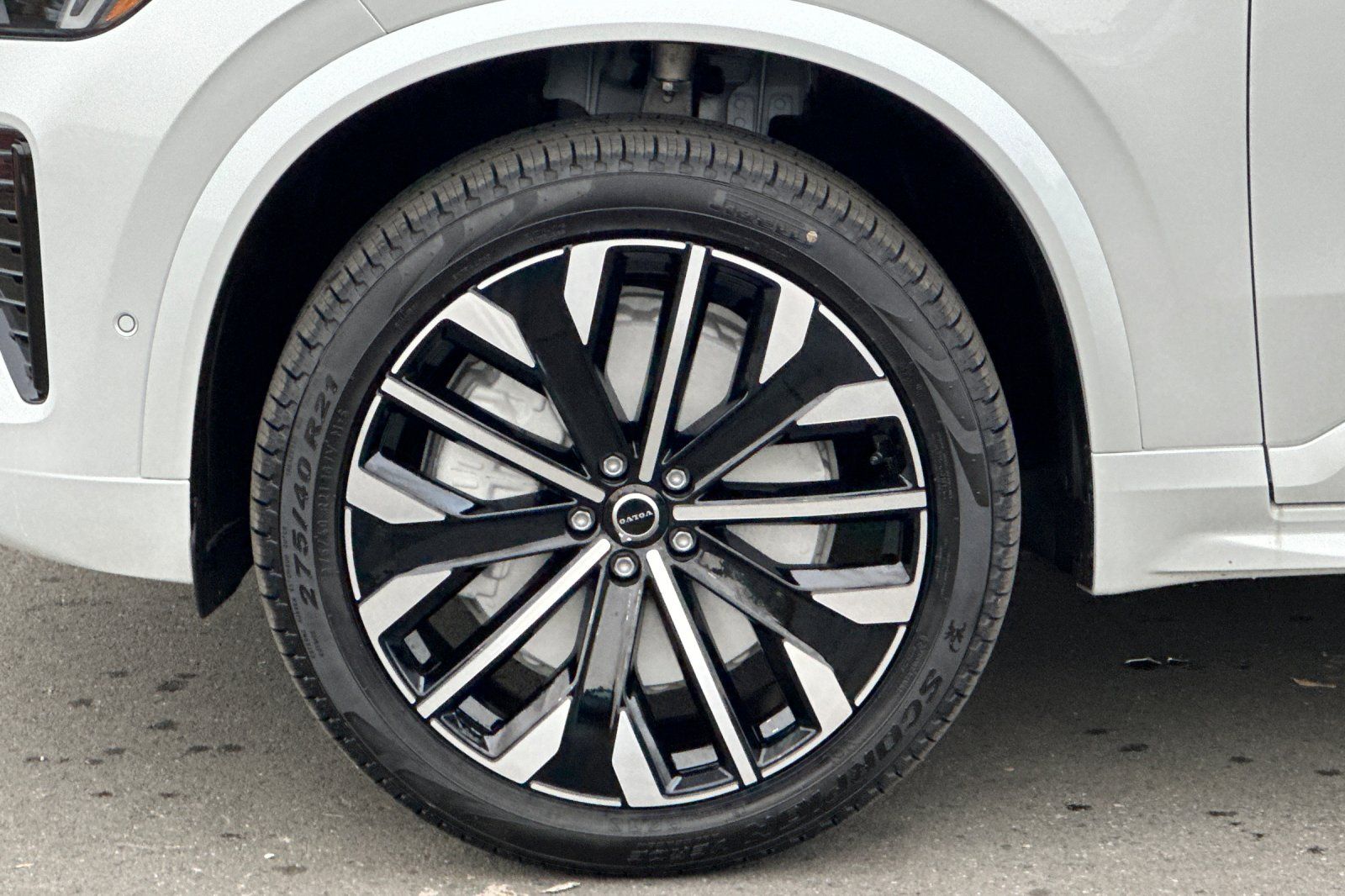 2026 Volvo XC90 Ultra - Photo 10