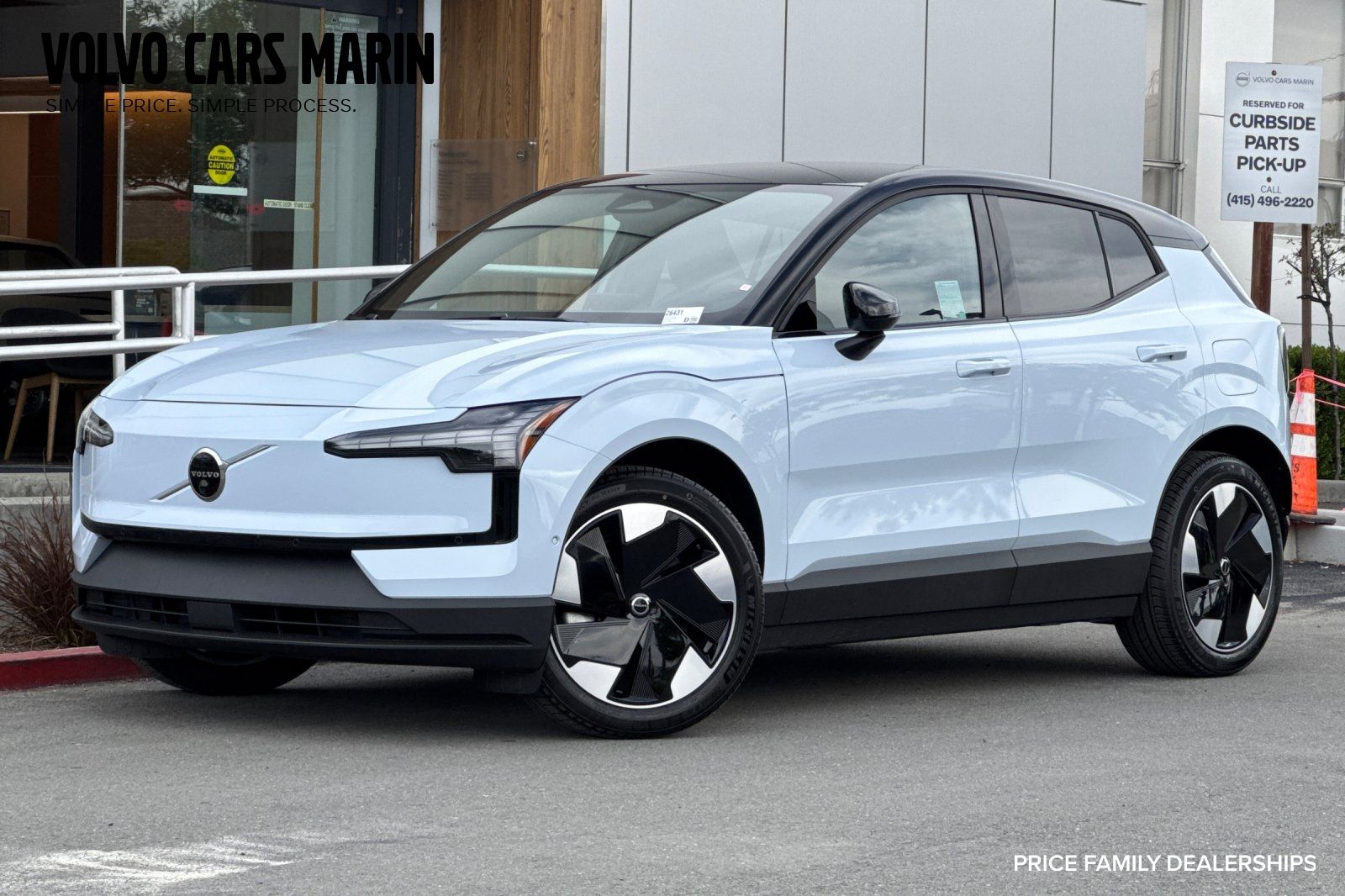 2026 Volvo EX30 Twin Motor Performance Ultra's photo