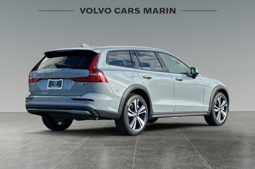 New 2026 Volvo V60 Cross Country B5 Plus Wagon