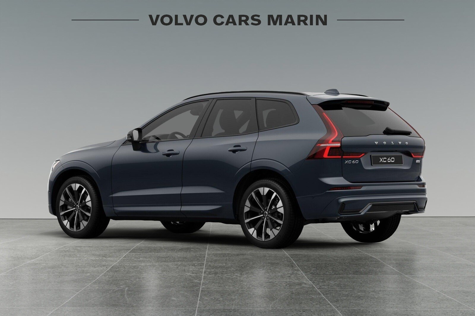 2026 Volvo XC60 B5 Plus photo 4
