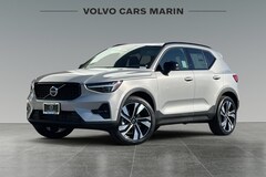 2025 Volvo XC40 25532