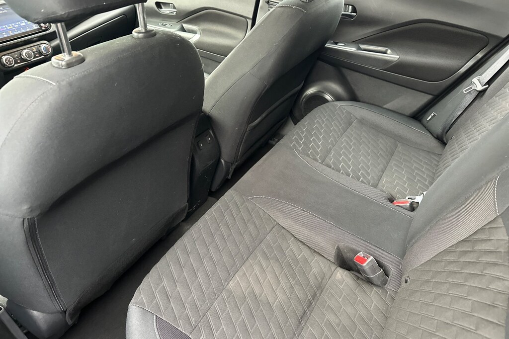 2023 Nissan Kicks SV photo 2