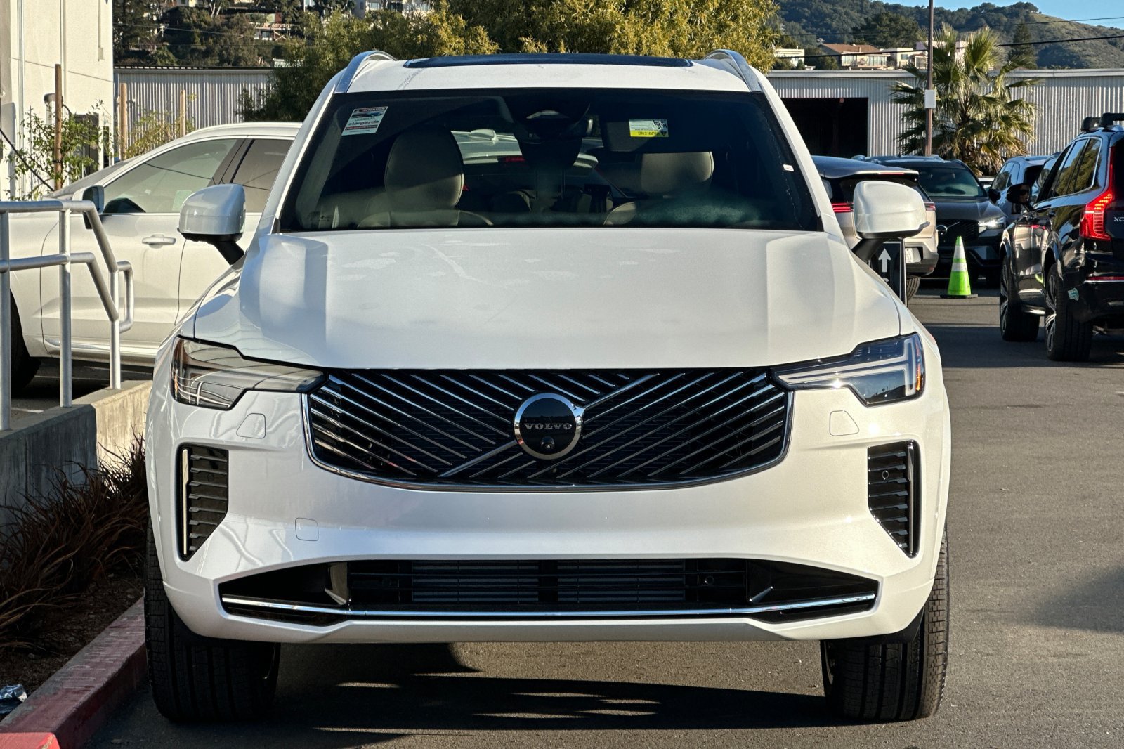 2026 Volvo XC90 Plus - Photo 10
