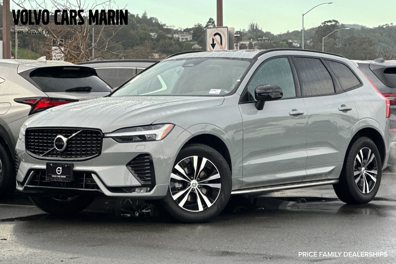 2024 Volvo XC60 Core's photo