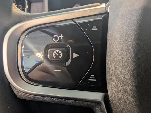 2026 Volvo XC90 Ultra - Photo 17