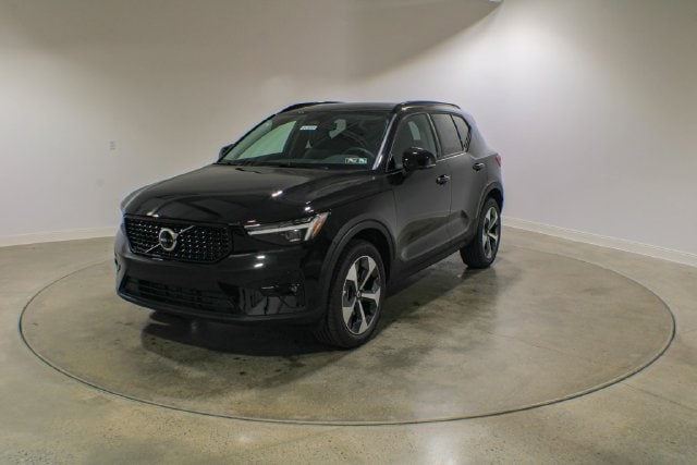 2026 Volvo XC40 Plus