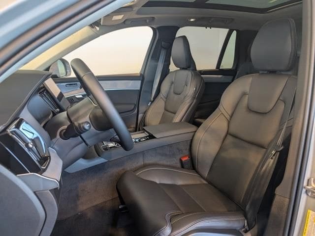 2026 Volvo XC90 Ultra - Photo 11