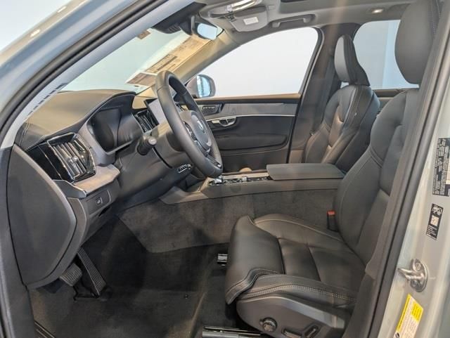 2026 Volvo XC90 Ultra - Photo 9