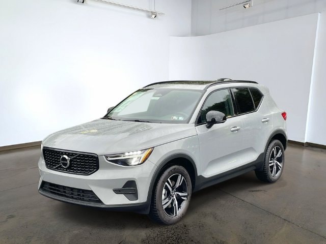 2026 Volvo XC40