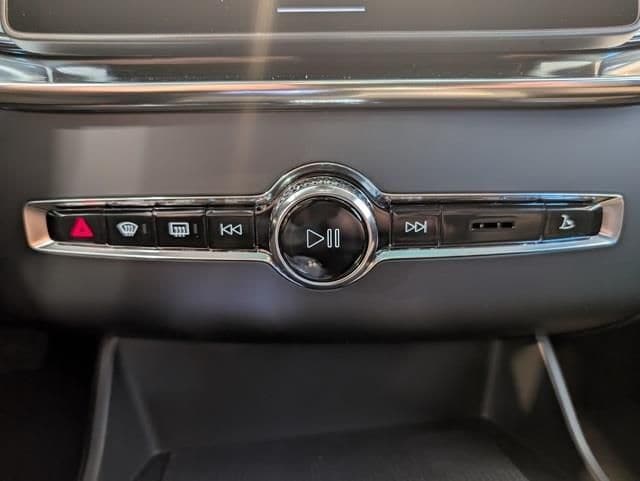 2026 Volvo XC90 Ultra - Photo 19