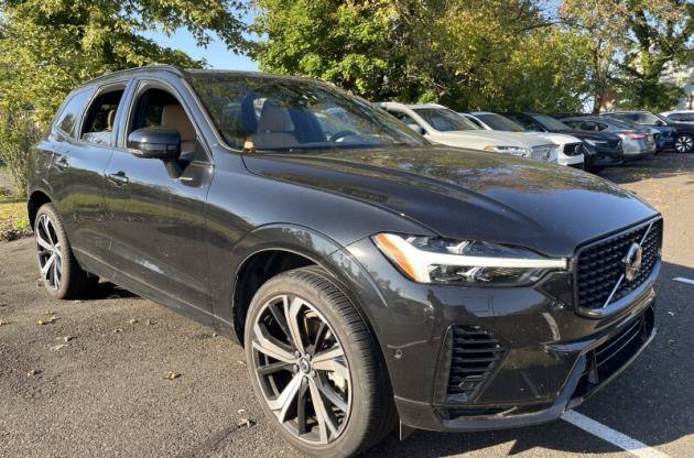 Used 2024 Volvo XC60 plug-in hybrid T8 Ultimate Dark SUV