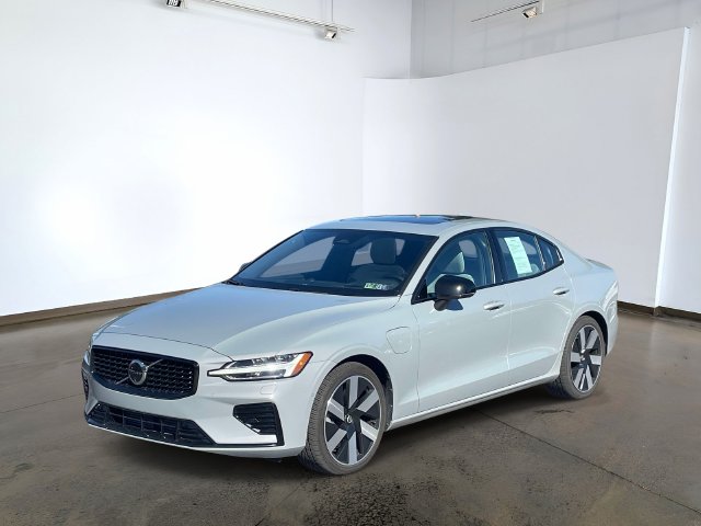  Volvo S60 plug-in hybrid