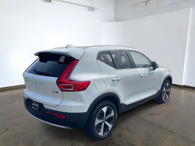 Certified 2024 Volvo XC40 B5 Plus Bright SUV