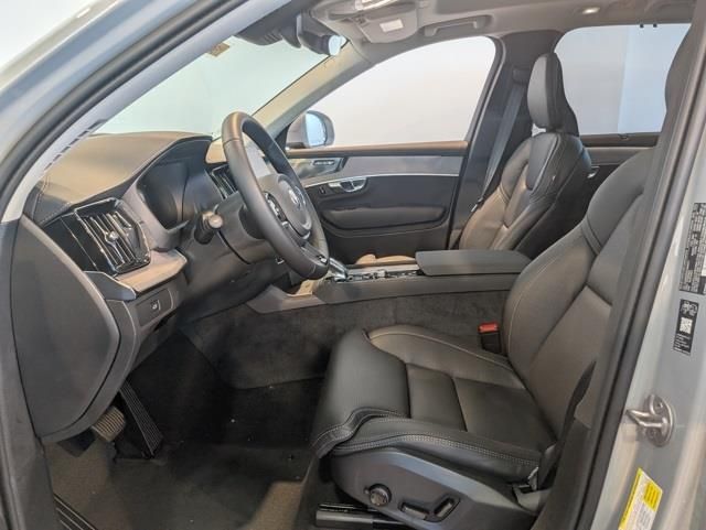 2026 Volvo XC90 Ultra - Photo 10