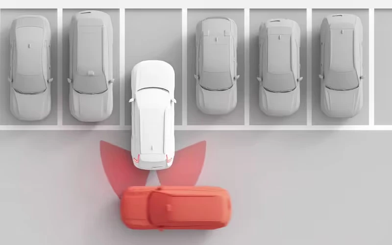 Volvo Cross Traffic Alert