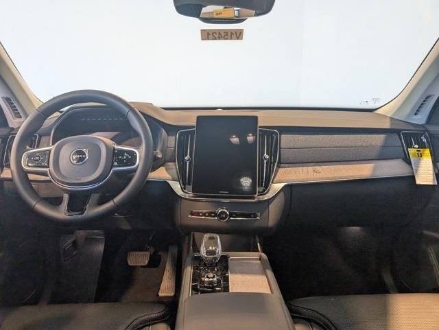 2026 Volvo XC90 Ultra - Photo 13