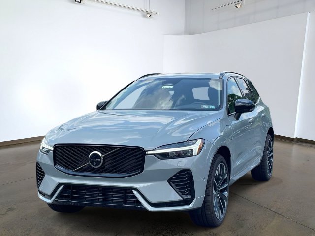  Volvo XC60 plug-in hybrid