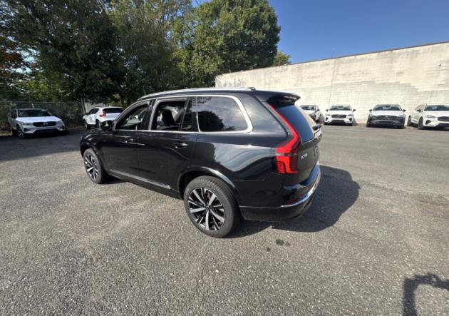 Used 2025 Volvo XC90 B5 (2025.5) Core SUV