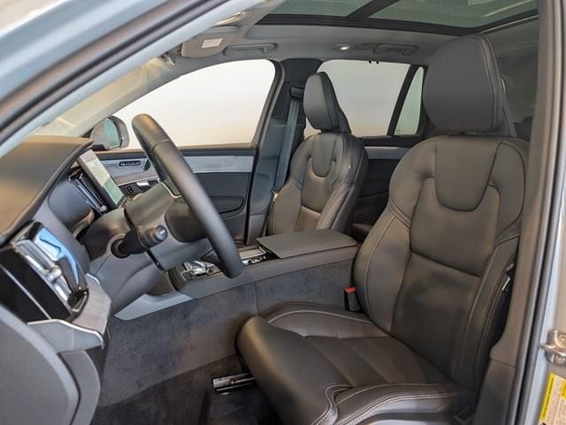 2026 Volvo XC90 Ultra - Photo 10