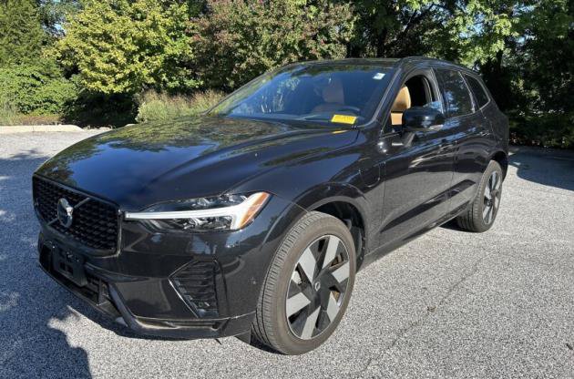  Volvo XC60 plug-in hybrid